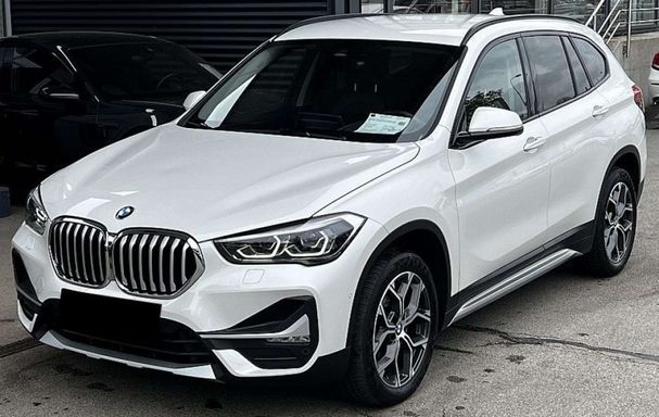 BMW X1 25e xDrive 162 kW image number 1