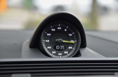 Car image 31