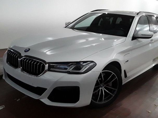 BMW 530e xDrive 215 kW image number 1