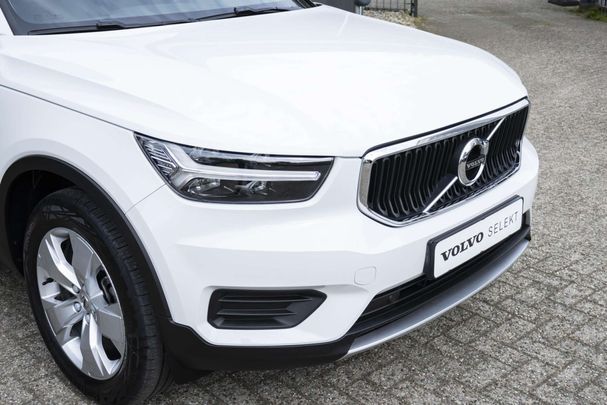 Volvo XC40 T2 Momentum 95 kW image number 13