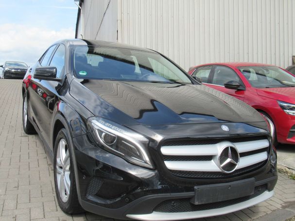 Mercedes-Benz GLA 250 4Matic 155 kW image number 5