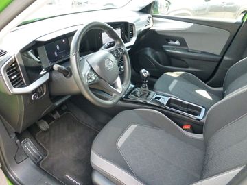 Car image 15