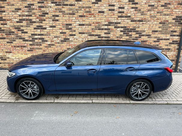 BMW 330 Touring Sport Line 185 kW image number 5