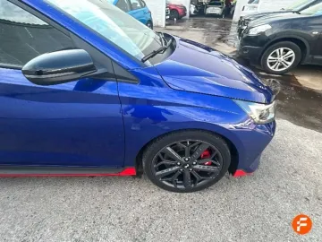 Car image 23