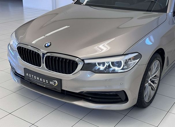 BMW 520d xDrive 140 kW image number 2