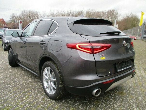 Alfa Romeo Stelvio 2.0 Turbo Lusso 206 kW image number 6