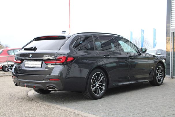 BMW 520d Touring xDrive 140 kW image number 4