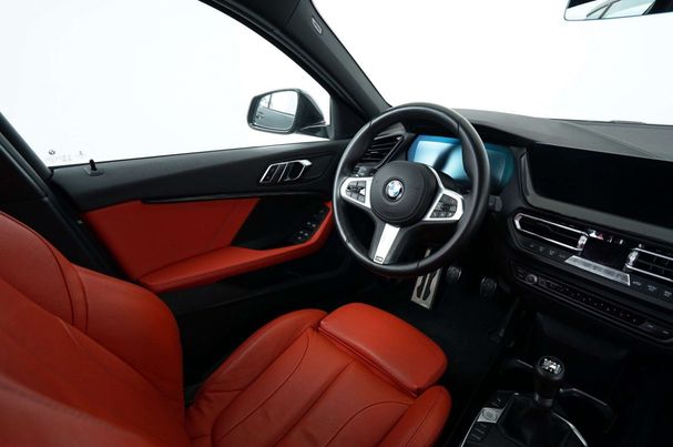 BMW 118d M Sport 110 kW image number 7