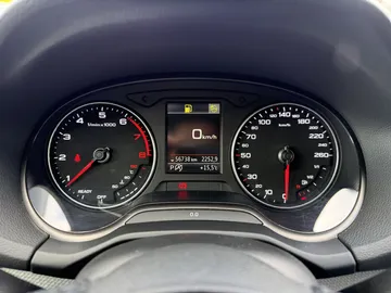Car image 46