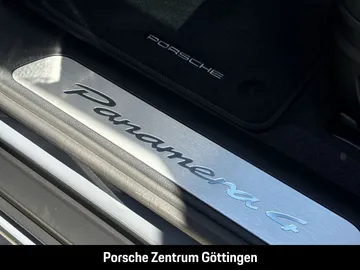 Car image 33