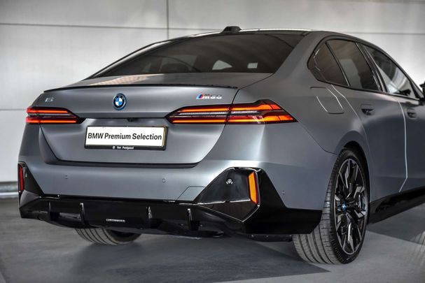 BMW i5 M60 xDrive Pro 442 kW image number 23