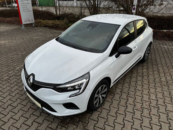 Renault Clio TCe 90 66 kW image number 9