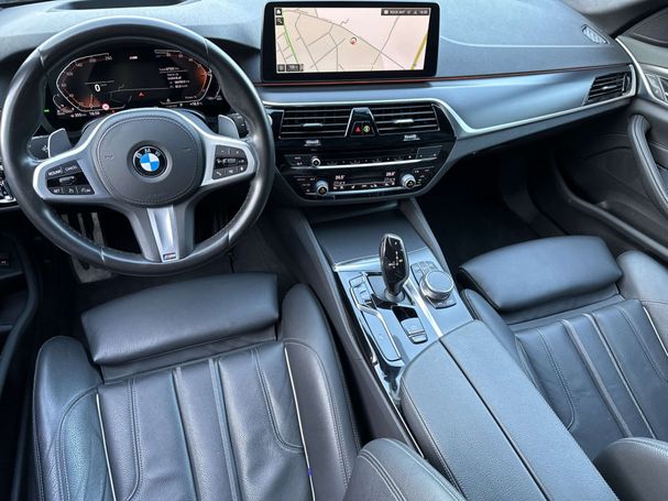 BMW 520d Touring 140 kW image number 12