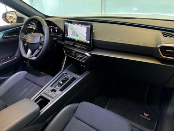 Car image 26