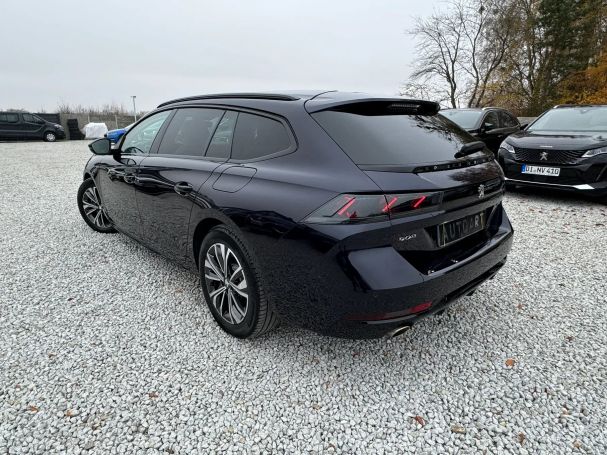 Peugeot 508 Hybrid 225 Allure e-EAT8 165 kW image number 11