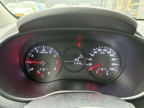 Kia Picanto 1.0 49 kW image number 6