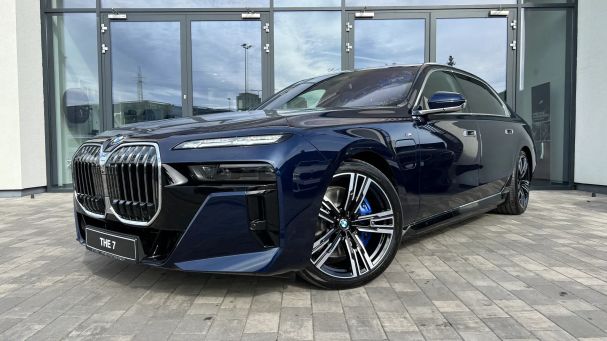 BMW 750 xDrive 360 kW image number 10