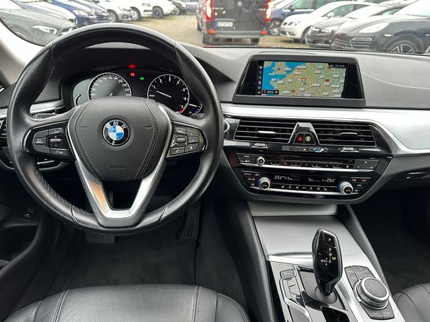 BMW 520i Touring 135 kW image number 11