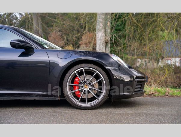 Porsche 992 Carrera 4S PDK 331 kW image number 3