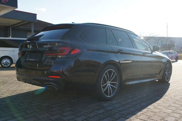 BMW 530d Touring Steptronic 210 kW image number 8