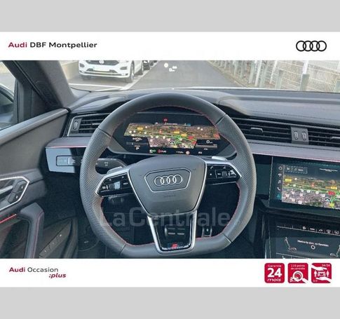 Audi Q8 55 quattro e-tron 114 kW image number 5