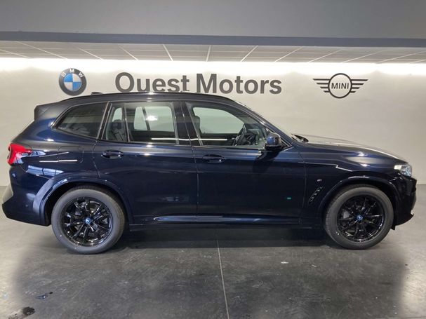 BMW iX3 M Sport Inspiring 213 kW image number 2