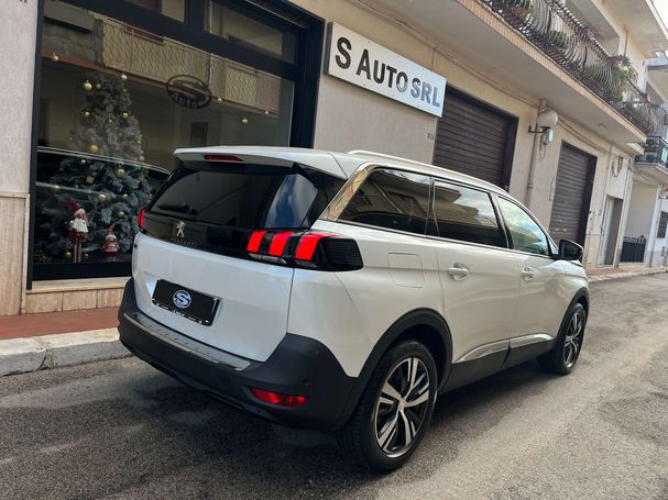 Peugeot 5008 BlueHDi 130 EAT8 Allure 96 kW image number 3