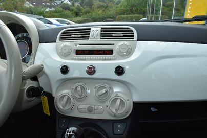 Car image 17