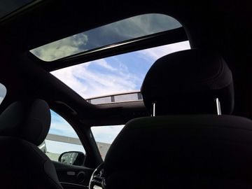 Car image 36