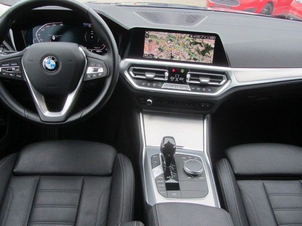 BMW 320d Touring Luxury Line 140 kW image number 11