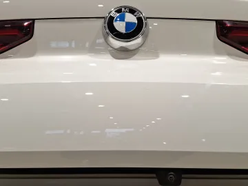 Car image 36