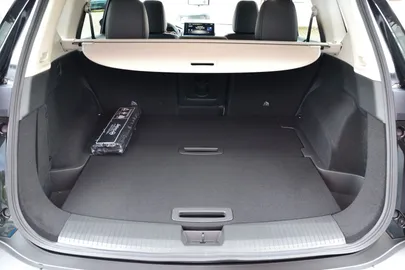 Car image 49