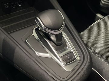 Car image 37