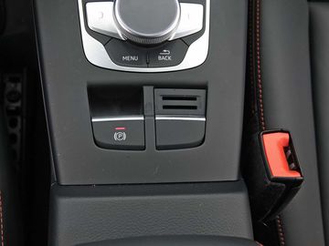 Car image 31