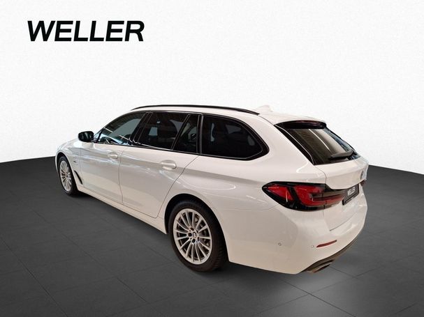 BMW 530 Touring xDrive 215 kW image number 6