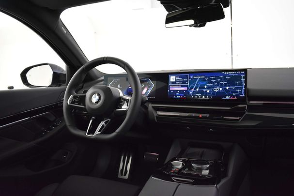 BMW 520i 140 kW image number 18