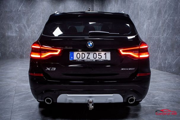 BMW X3 xDrive20i 135 kW image number 6