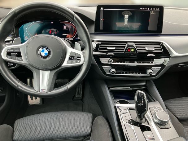 BMW 530d Touring xDrive 210 kW image number 4