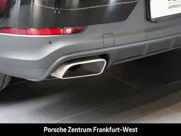 Car image 35