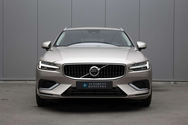 Volvo V60 T6 Ultra Bright AWD Recharge 293 kW image number 4