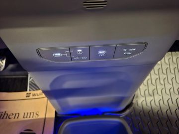 Car image 41