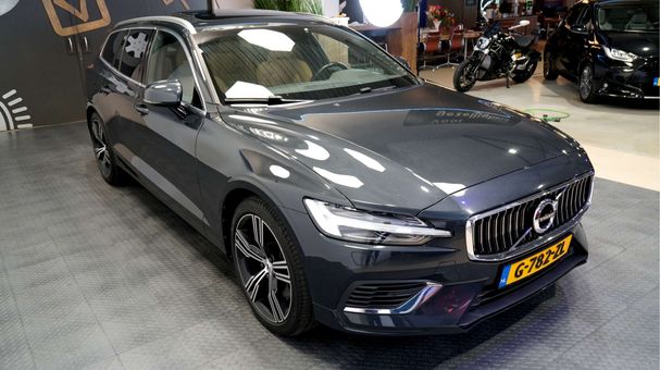 Volvo V60 T6 AWD 250 kW image number 23