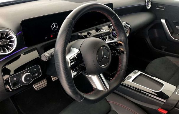 Mercedes-Benz A 180 d AMG Line Premium 85 kW image number 14