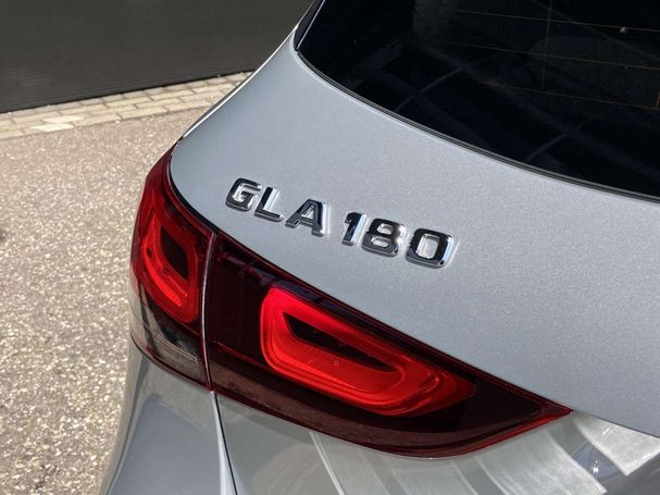 Mercedes-Benz GLA 180 100 kW image number 29