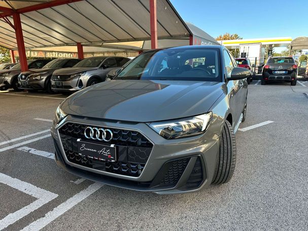 Audi A1 30 TFSI S-line Sportback 81 kW image number 1