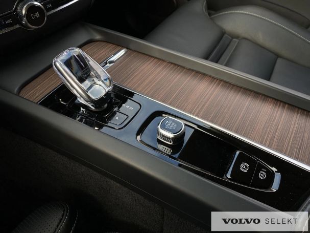 Volvo XC60 145 kW image number 22