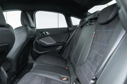Car image 47