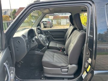 Car image 10