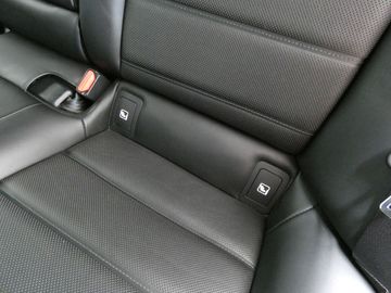 Car image 41