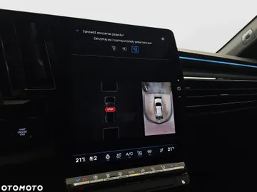 Car image 40